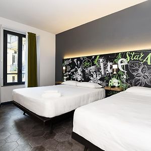 Dreibettzimmer